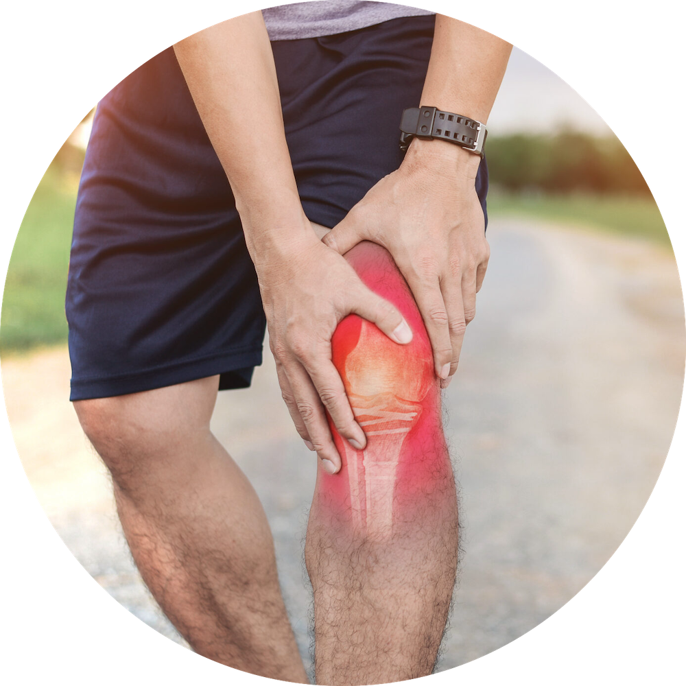 athlete man experienced knee pain